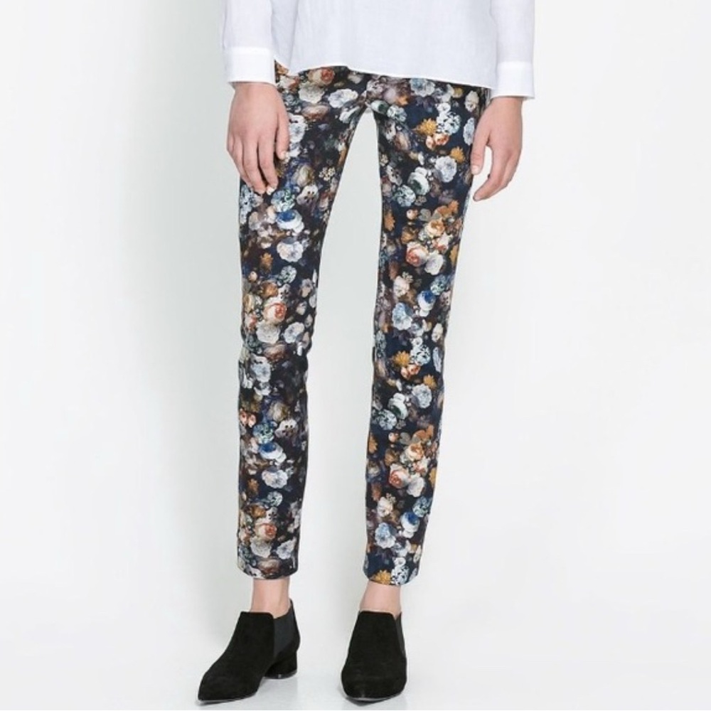 ZARA WOMAN | Navy Blue Floral Skinny Pants | Size S